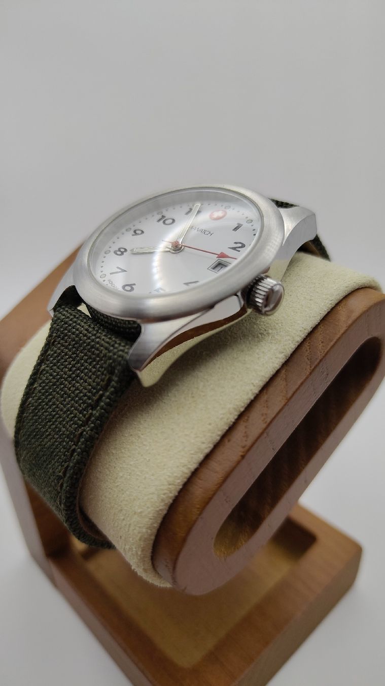 M-Watch Orologi: M-Watch, 2000er Design Field Watch – Usato da Ballwil venduto da eldave 1