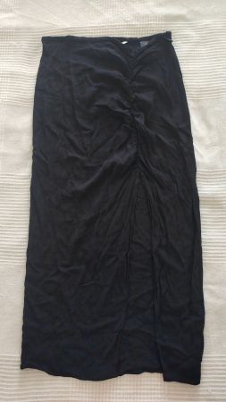Rock schwarz H&M Grösse 36 mit Raffung und Schlitz