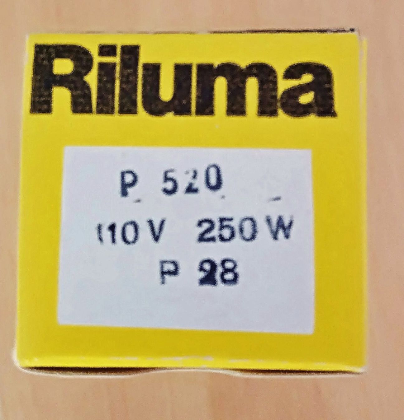 Lampade: Projektorlampe Riluma – Nuovo e nell'imballaggio originale da Reinach AG venduto da Amroch 1