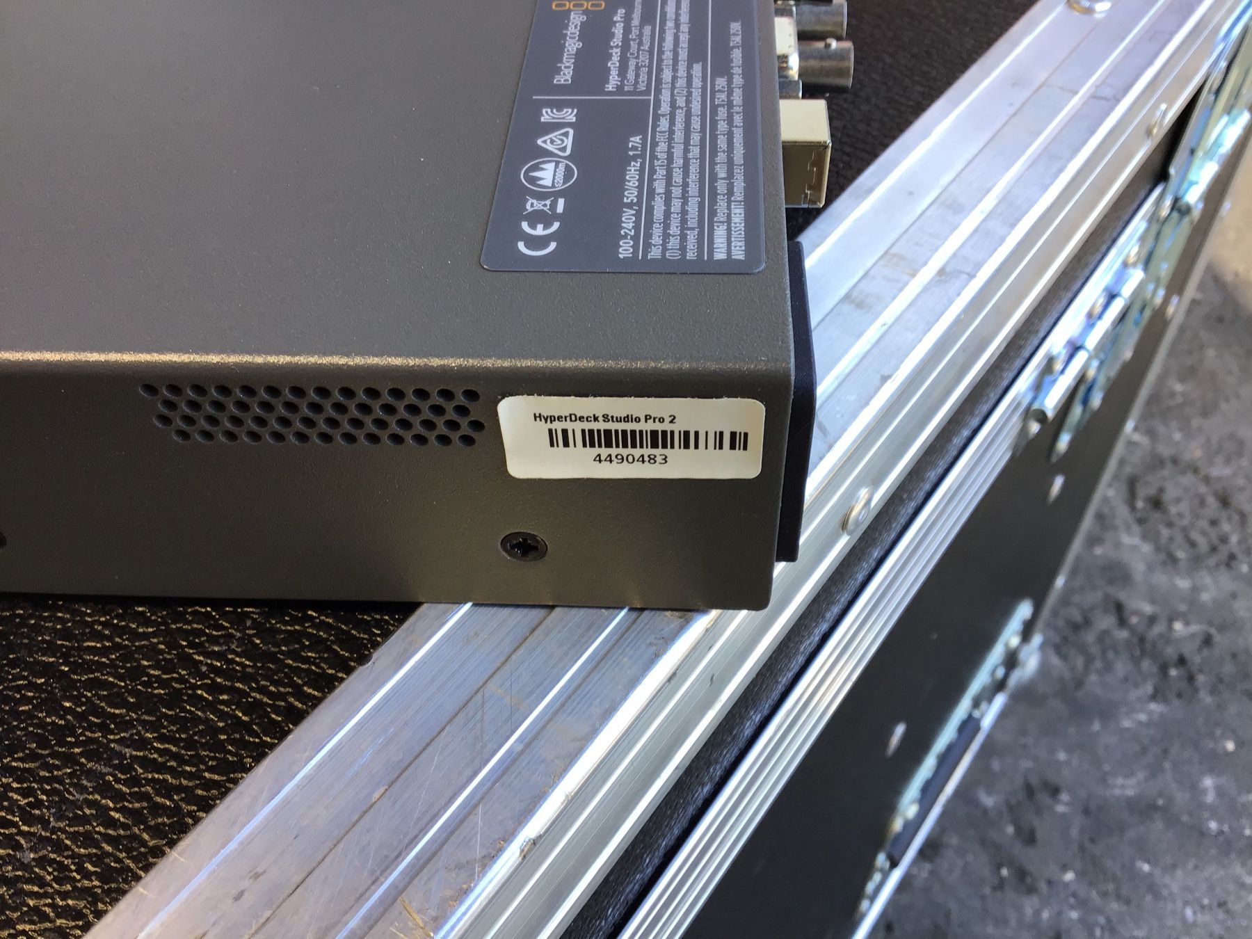 Blackmagic Registratori: Blackmagic Design HyperDeck Studio 4K SSD Recorder (483) – Usato da Leuggern venduto da stagem 3