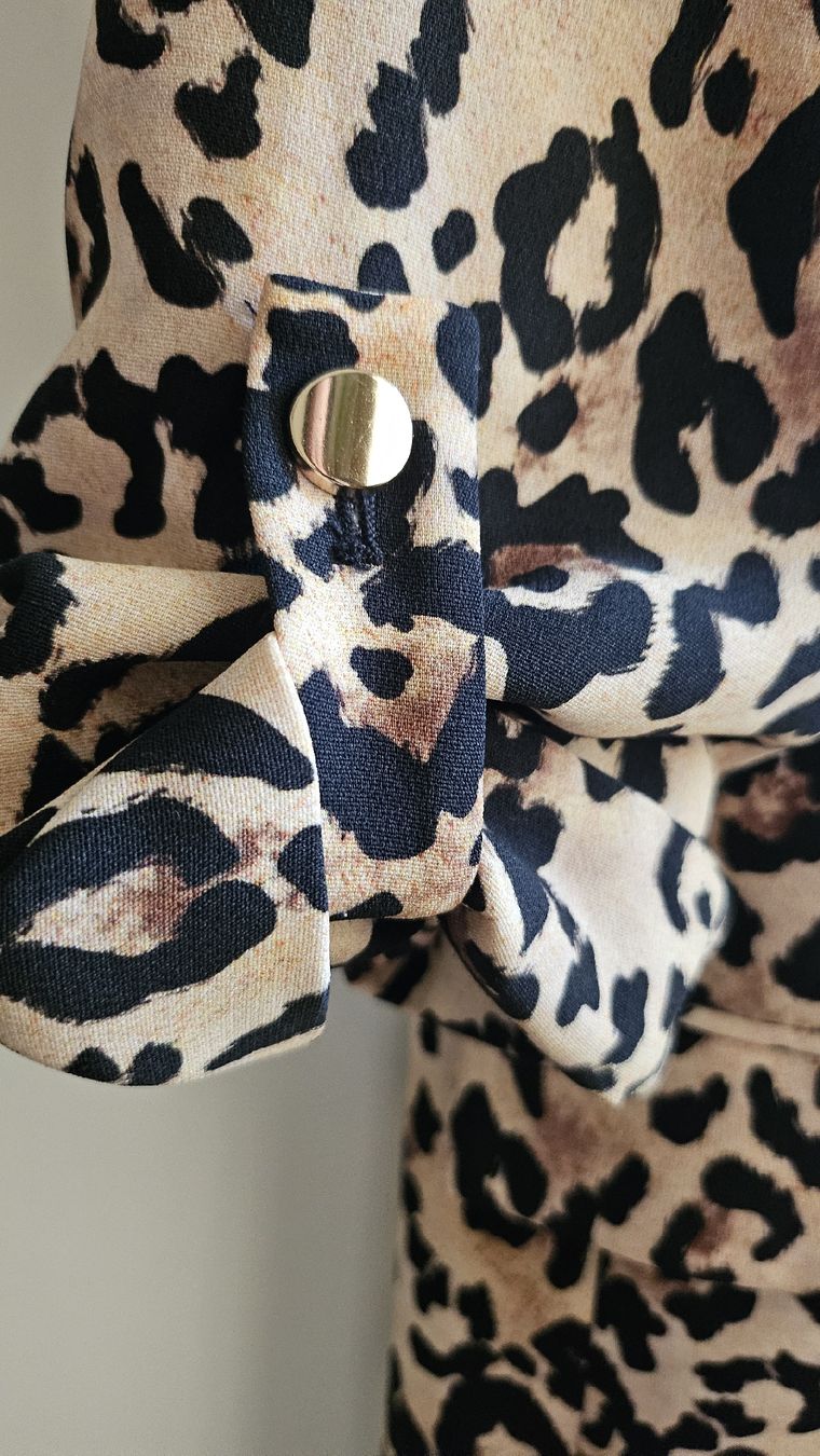 Zara Giacche: Zara Blazer Leoprint Gr. XL - ein echter Hingucker! – Nuovo (secondo la descrizione) da Bülach venduto da ane_yn2b 1