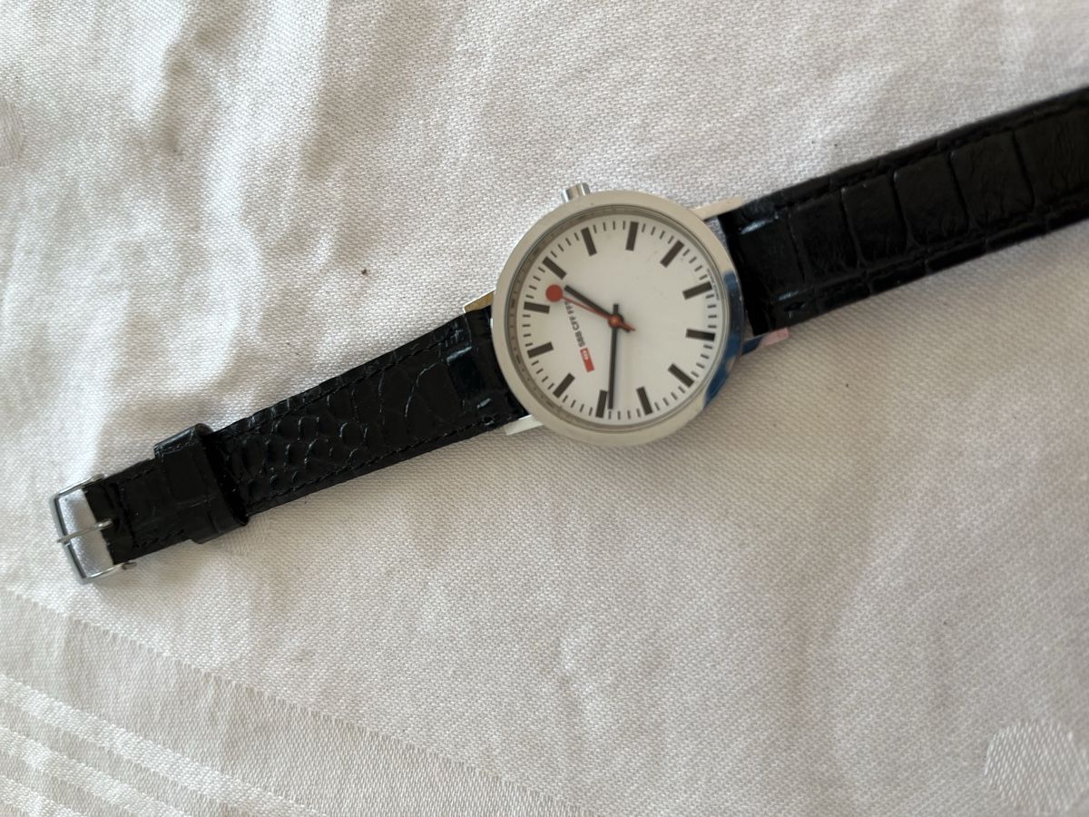 Mondaine Orologi: Mondaine quartz  – Usato da Neuchâtel venduto da wyl_zxp8 3