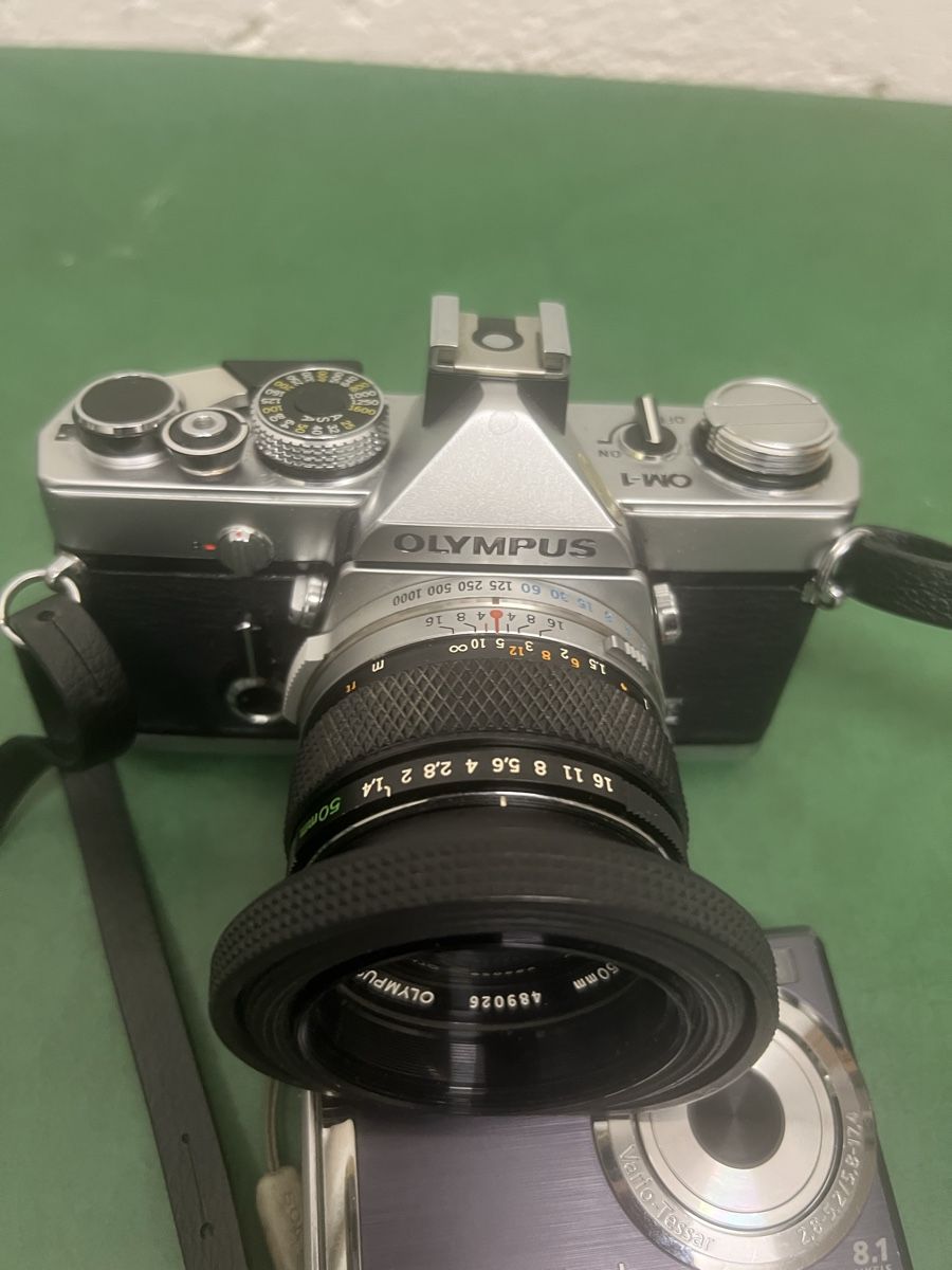 Olympus Fotocamera: Olympus OM1 mit objektiv  – Usato da Zürich venduto da jao_2bx7 7