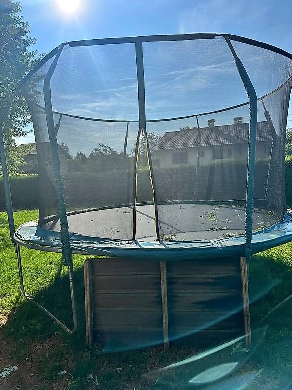 Trampoline: Trampoline diamètre 4m – Gebraucht aus Eysins von tde_jv96