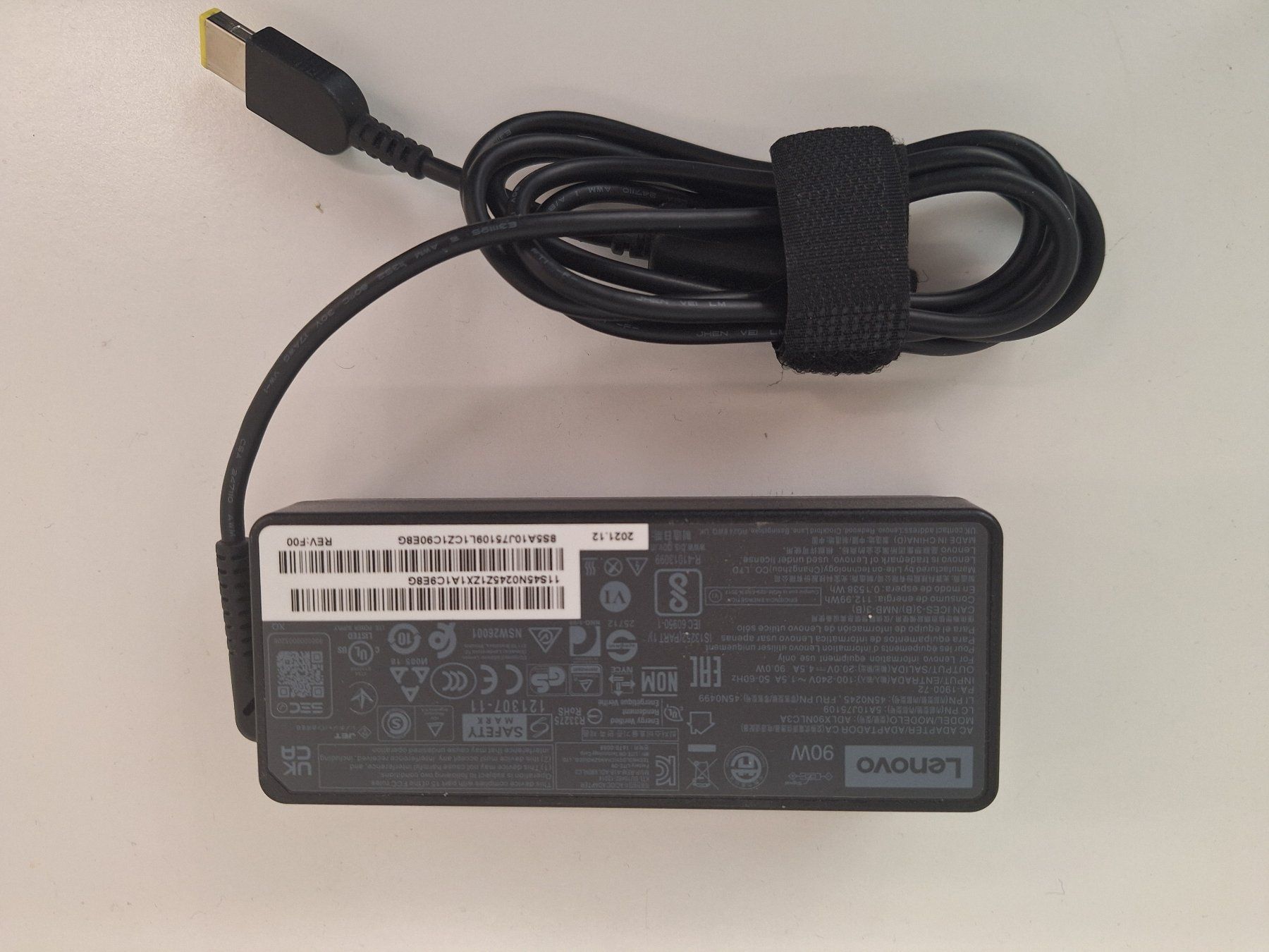 Lenovo Docking station: Lenovo Thinkpad USB-C Dock Gen2 (40AS) – Usato da Cham venduto da Phirents 3