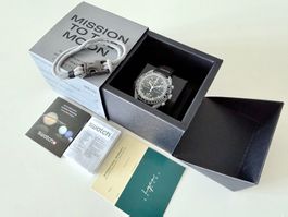 OMEGA x SWATCH Mission to the Moon + grey cord bracelet