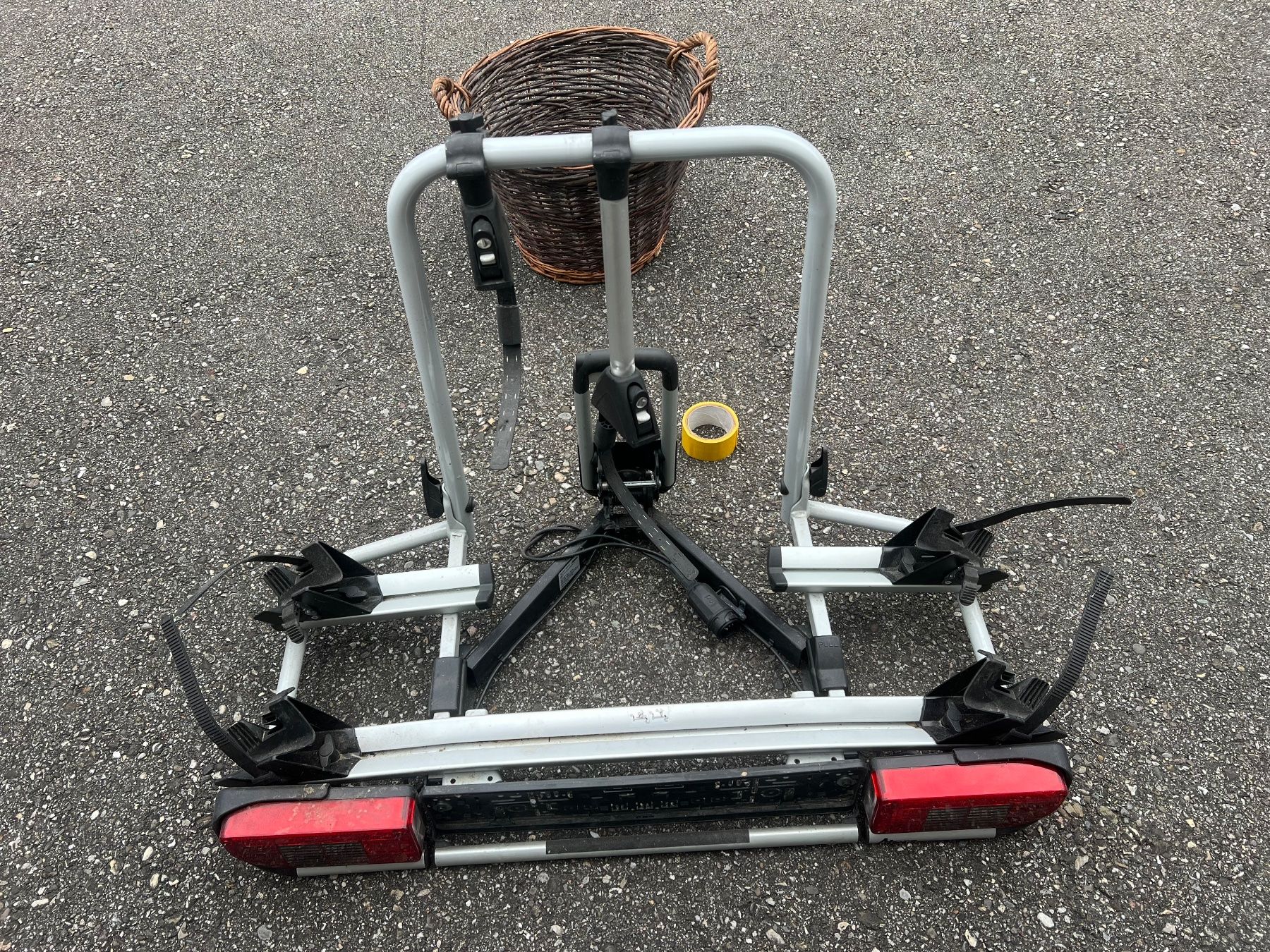 Travi: Fahrradträger silber schwarz – Usato da Boningen venduto da LAZ 5