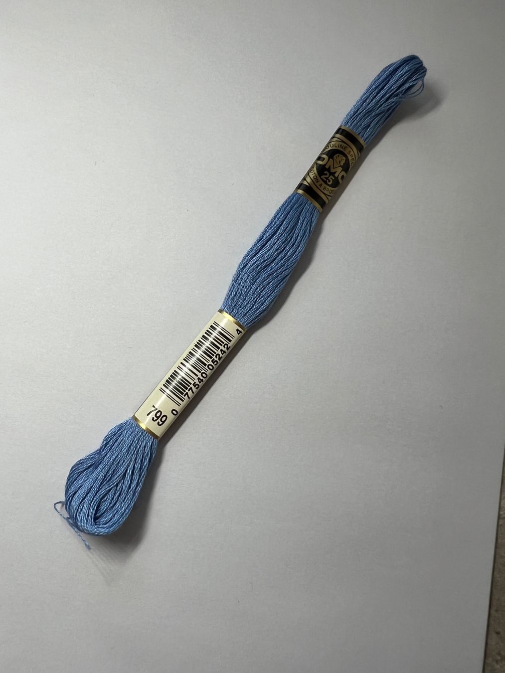 Cordicelle & Fili: Stickgarn DMC, Mouliné,  100% Baumwolle, neu – Nuovo e nell'imballaggio originale da Stein AG venduto da Anastasia_Asya
