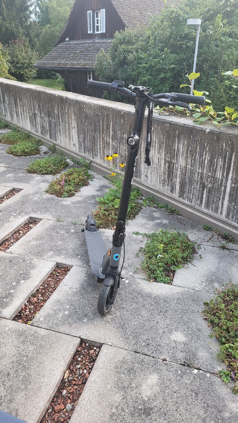 Micro Kickboard: Micro Colibri - E-Scooter, in gutem Zustand – Usato da Zürich venduto da julianfr 2