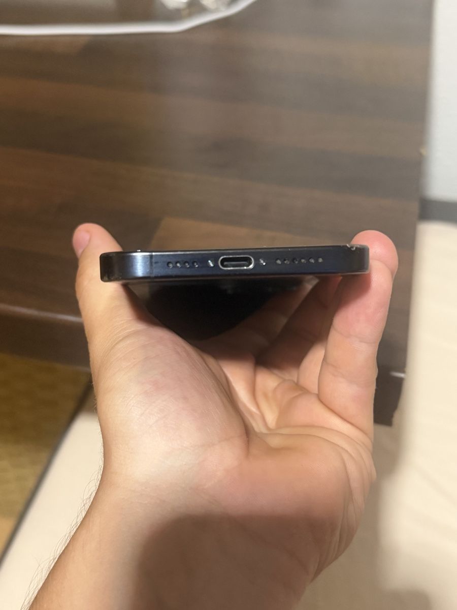 Apple Telefoni cellulari / Smartphones: Iphone 15Pro Max 256GB BlueTitan – Usato da Bülach venduto da Lukas_Behrens03 6