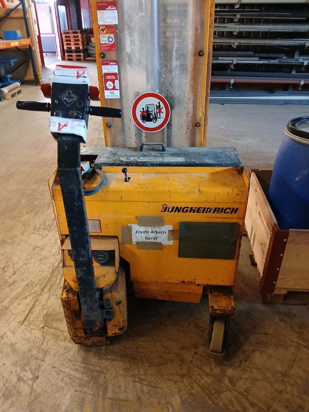 Jungheinrich Gabelstapler & Hubwagen: Elektrohubwagen Jungheinrich – Gebraucht aus Altdorf UR von cue_mf9b 7