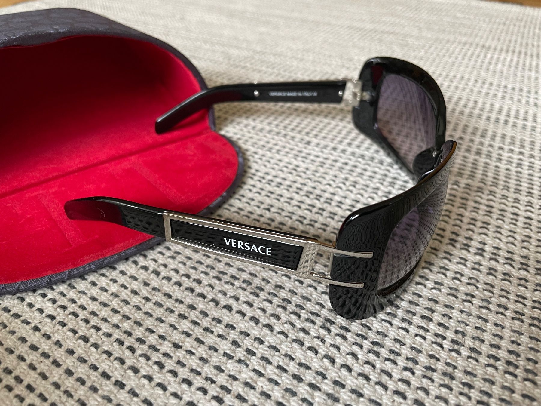 Versace Occhiali & Lenti: Versace Sonnenbrille – Usato da Düdingen venduto da Liaso 1