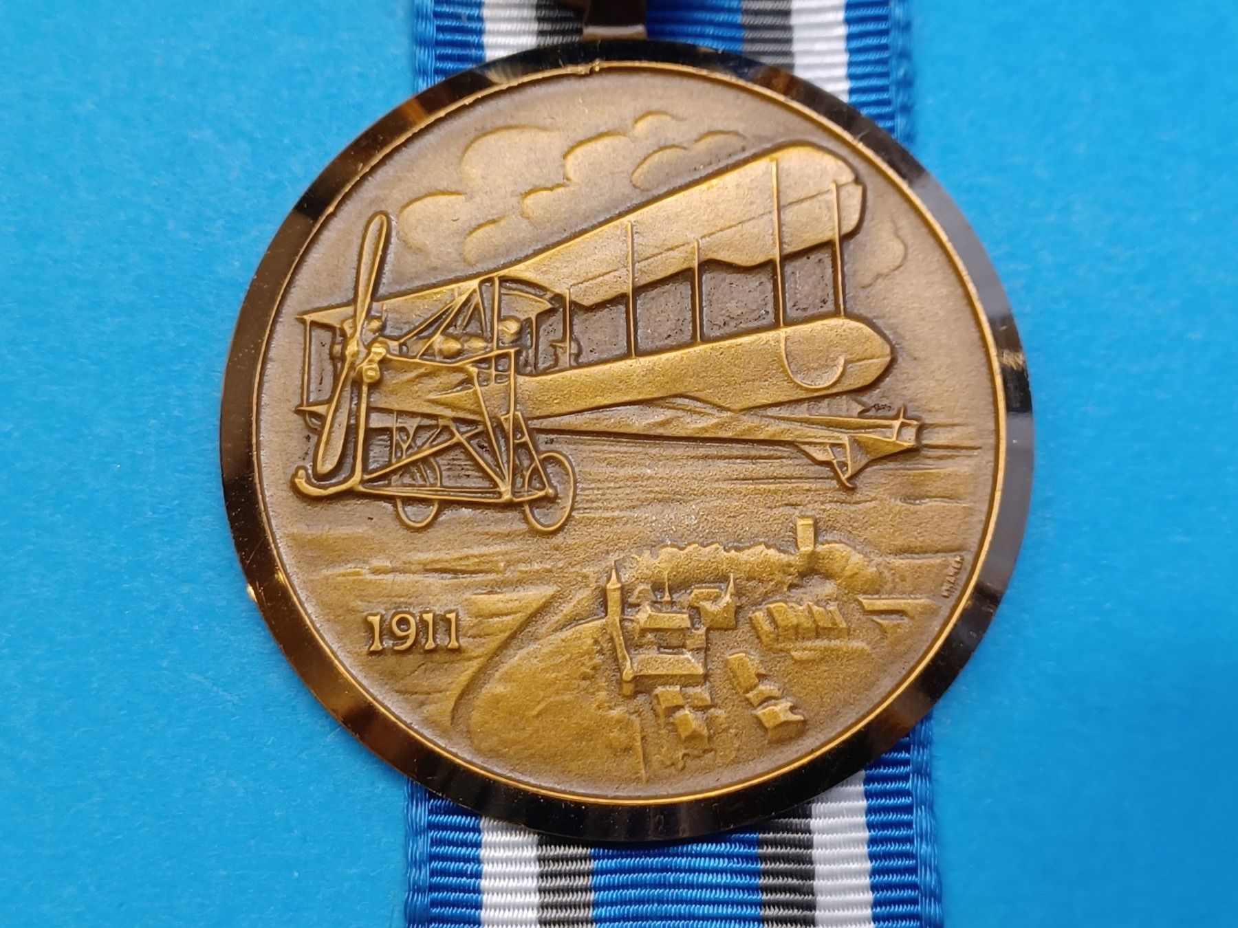 Medaillen: Flugzeug 1911  (X116) – Gebraucht aus Schwanden GL von Suvorov