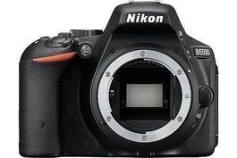 Nikon D5500 Body+  Low Click