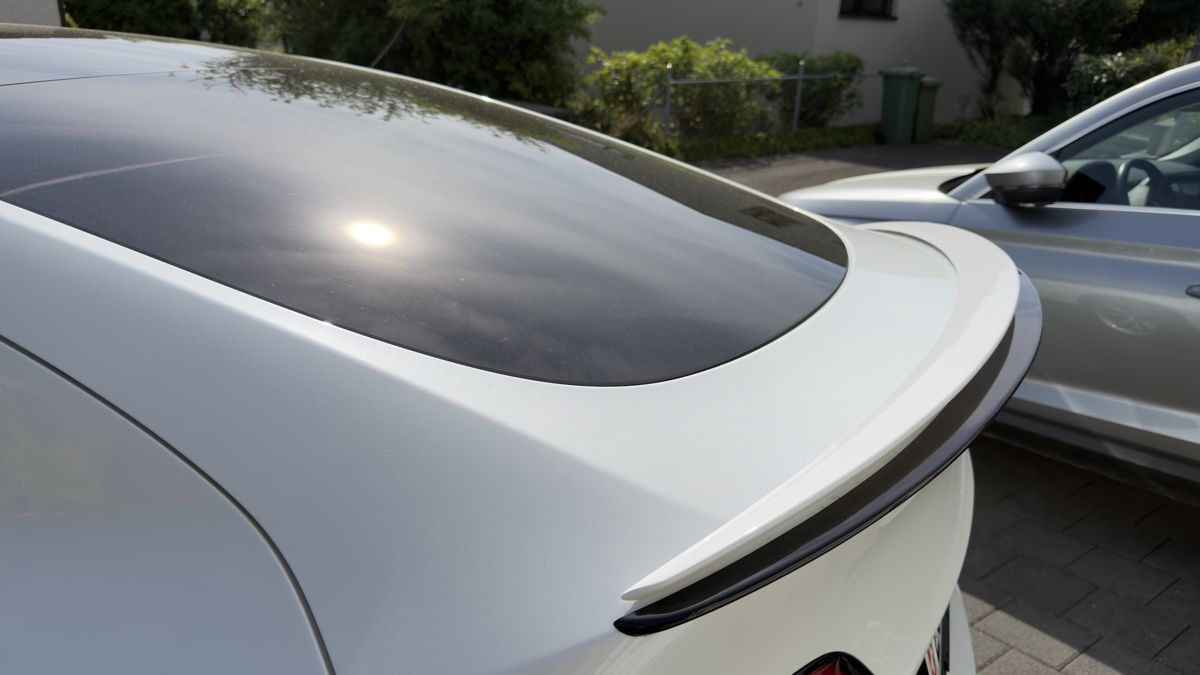 Tesla Alle Autoersatzteile: Tesla Model Y Heckspoiler Weiss, neu – Neu und originalverpackt aus Hünenberg See von bobby0102 1