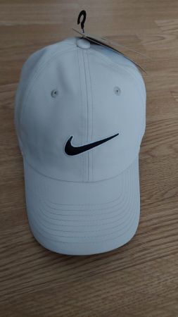 Nike Cap (Grösse M/L; Farbe hellgrau) [neu & OVP]