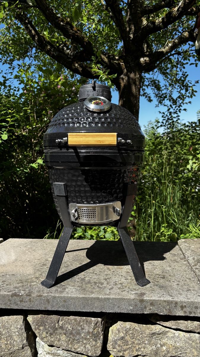 Grills: Keramikgrill 32cm – Gebraucht aus Zürich von Saminaeggi 1