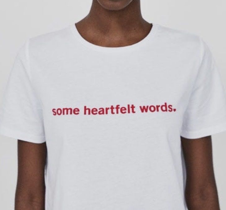 Zara T-Shirts: Zara T-Shirt mit Print – Gebraucht aus Baden von Tiffany6878