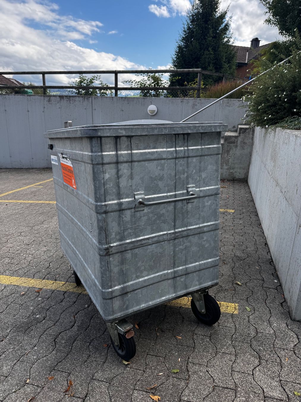 Korpus: Abfallcontainer Verwo – Gebraucht aus Engelburg von Sonne0550 1