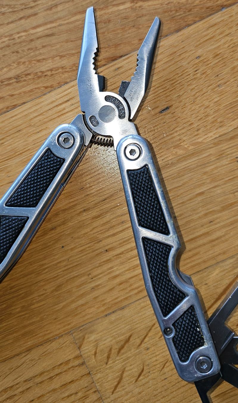 Tutti gli attrezzi: ✅Multifunktionswerkzeug Multitool inkl. Adapter-9 Bits📌 – Usato da Kreuzlingen venduto da UAE 7