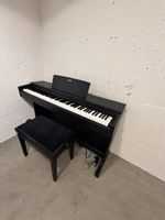 Yamaha Arius YDP-144B Digitalpiano inkl. Bank und Zubehör