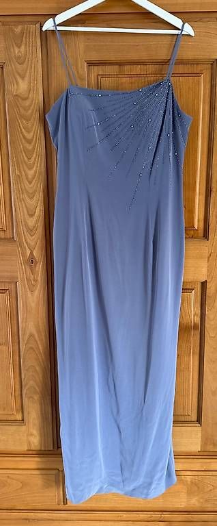 Kleider: Abendkleid mit Jacke Grösse 40/42 – Gebraucht aus Buus von isa_vl2n 1