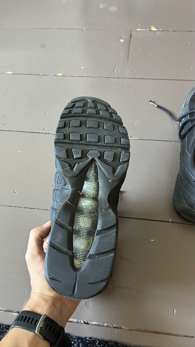 Scarpe da uomo: Nike Air Max Grösse 45.5 – Usato da Basel venduto da nic_v6qt 3