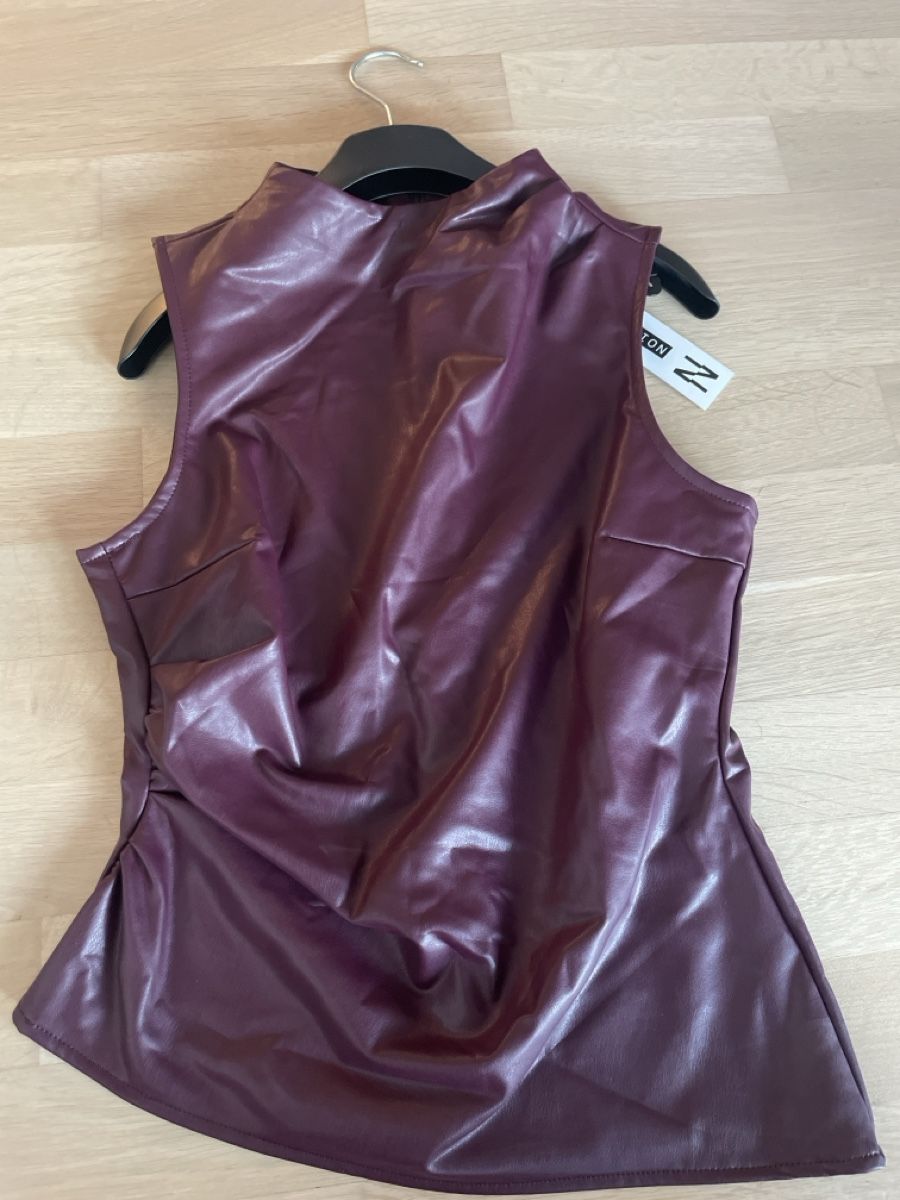 Tops: NOISY MAY Top Violett Grösse M neu – Neu und originalverpackt aus Heimberg von maudeva