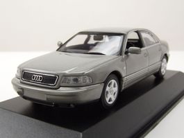 Audi A8 D2 1994-2002 grau met.      1:43 von MaXichamps