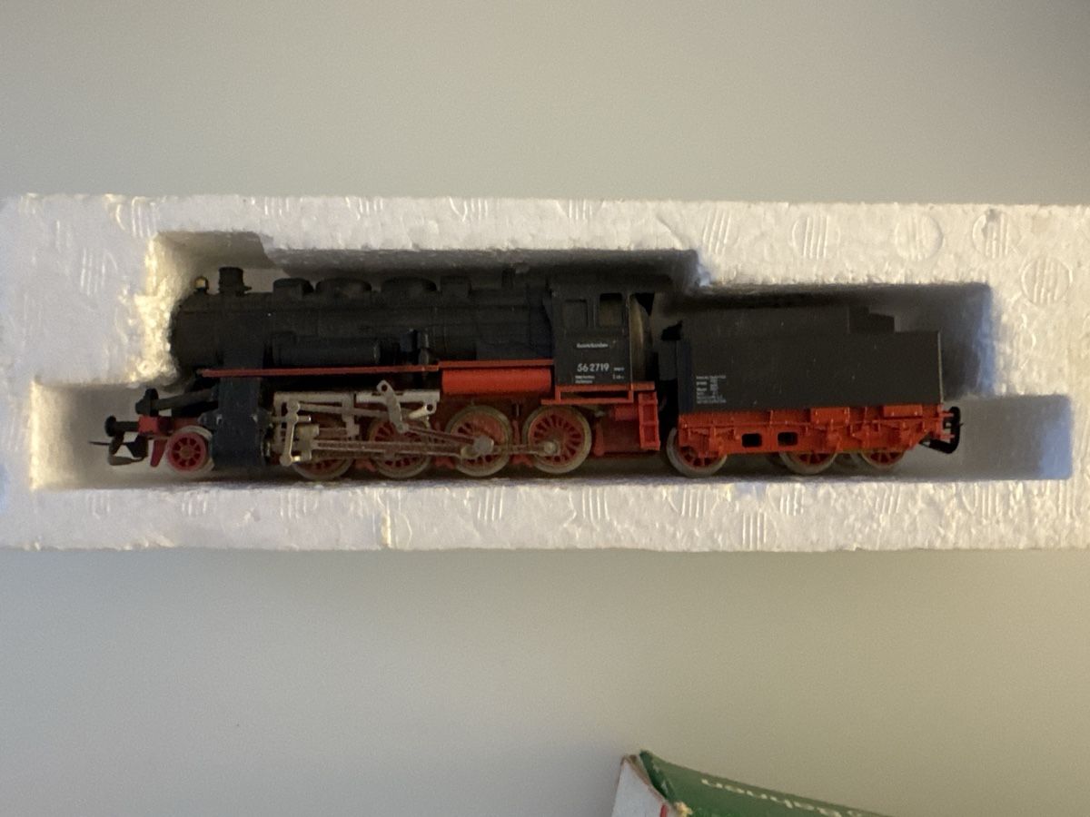 Modelleisenbahnen: Altes Modelleisenbahn Set 12mm – Gebraucht aus Oberglatt ZH von cyringo 1