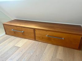 Praktisches Sideboard / TV-Möbel zu verkaufen