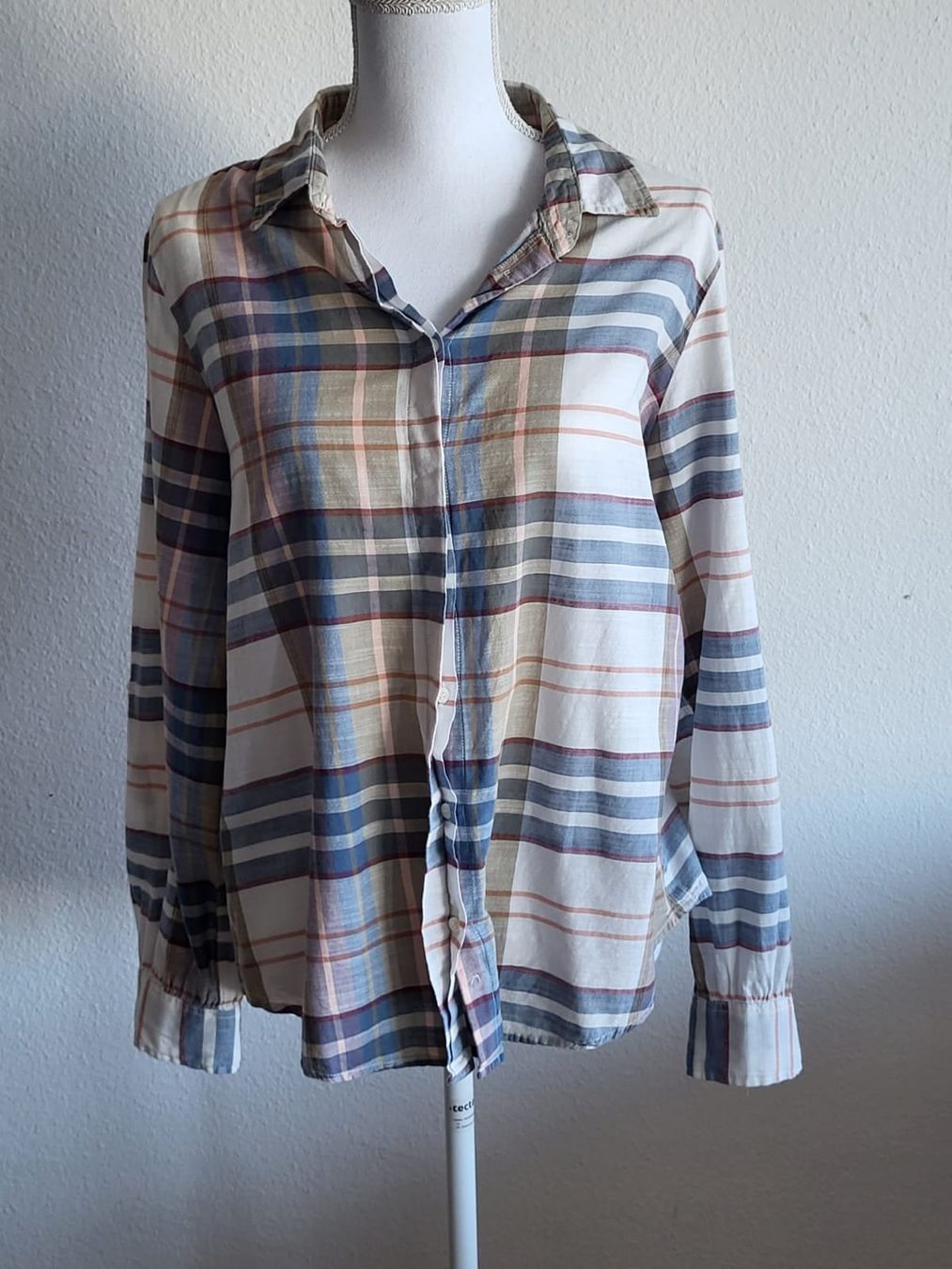 Blusen: Wunderschöne, zeitlose Bluse - Top Zustand! – Neu (gemäss Beschreibung) aus Buchs AG von Bela11