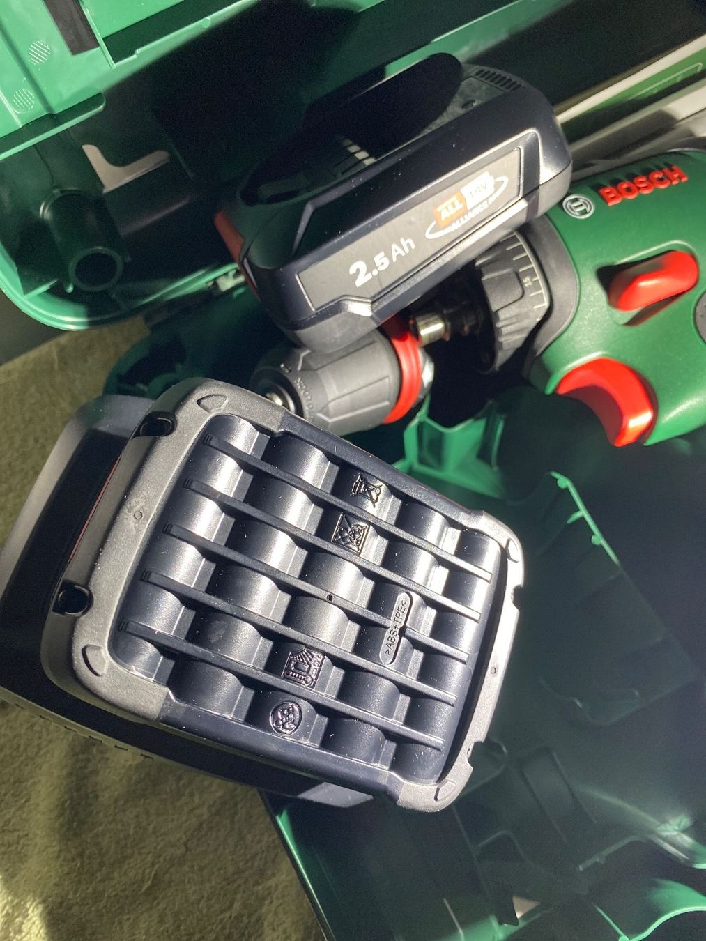 Bosch Trapani: BOSCH-AdvanceDrill 18 – Nuovo e nell'imballaggio originale da Seuzach venduto da herbgrinder 7