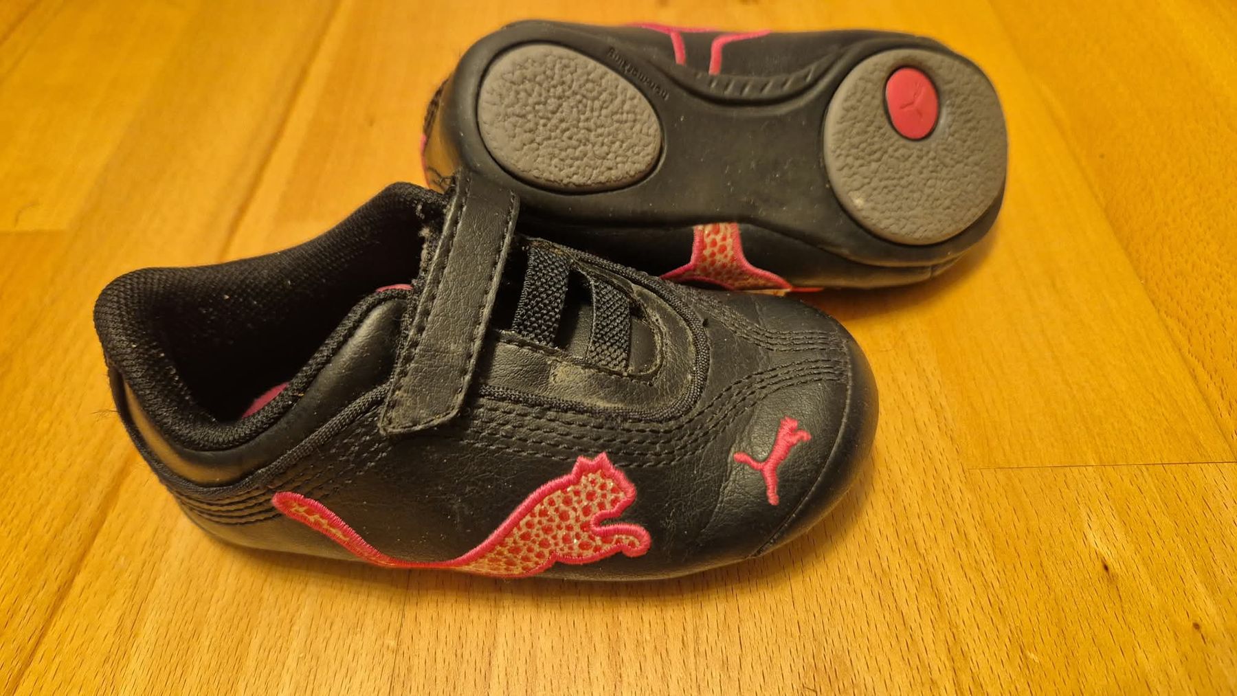 Puma Schuhe für Jungen: Pumaschuh Gr. 22 – Gebraucht aus Näfels von ang_p78x