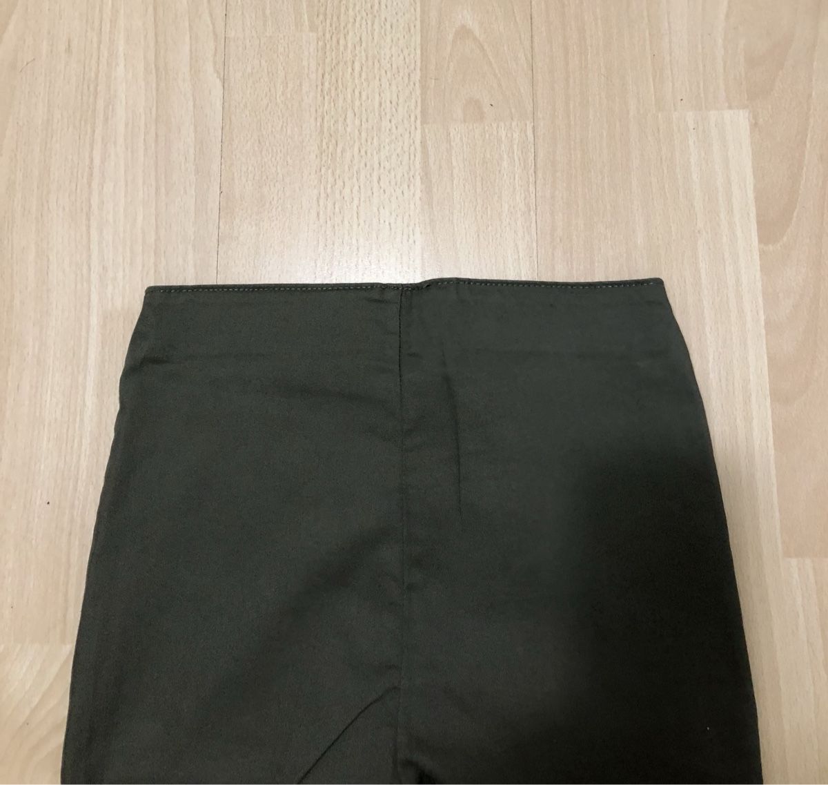 H&M Pantaloni: H&M Hose Gr.XS – Nuovo (secondo la descrizione) da Chur venduto da vicky7 8