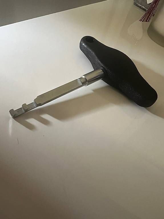 Tutti gli attrezzi: Connector remover VW – Usato da Luzern venduto da claiudiu