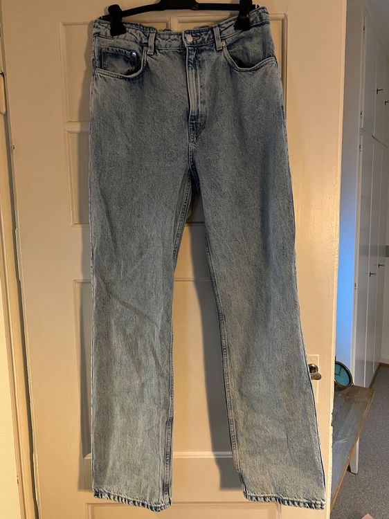 Baggy Highwaist Jeans von Weekday Gr. 33 Länge 34 Kaufen auf Ricardo