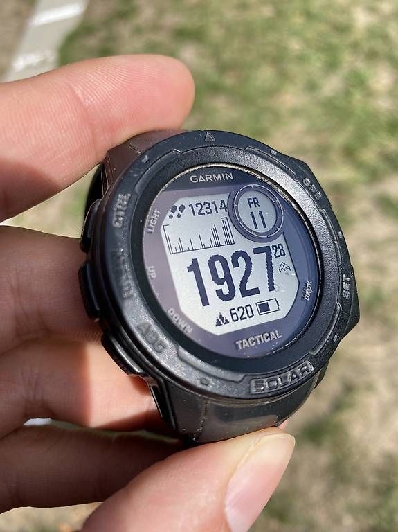 Smartwatch: Garmin Tactical Instinct Solar  – Usato da Düdingen venduto da tinu__s 4