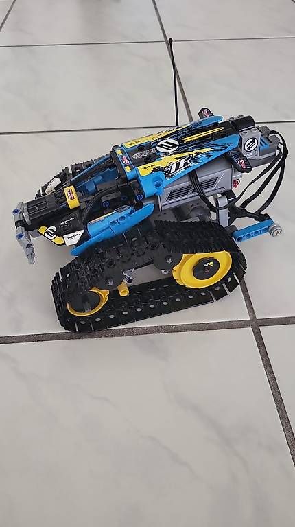 Technics Jeux de construction: Lego technic Stunt Racer 42095 – D'occasion à Münchwilen TG par hallo_13 3