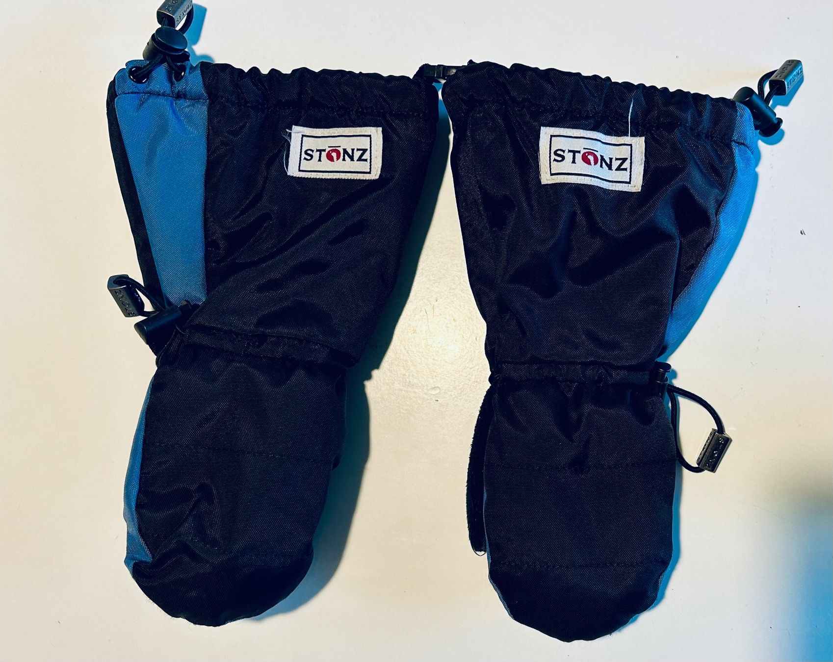 Stonz Guanti: Winterhandschuhe, Stonz – Usato da Riedholz venduto da Abendsonne