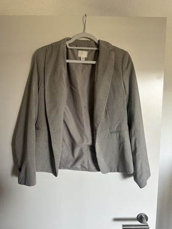 Blazer Damen grau H&M Grösse 40 neuwertig