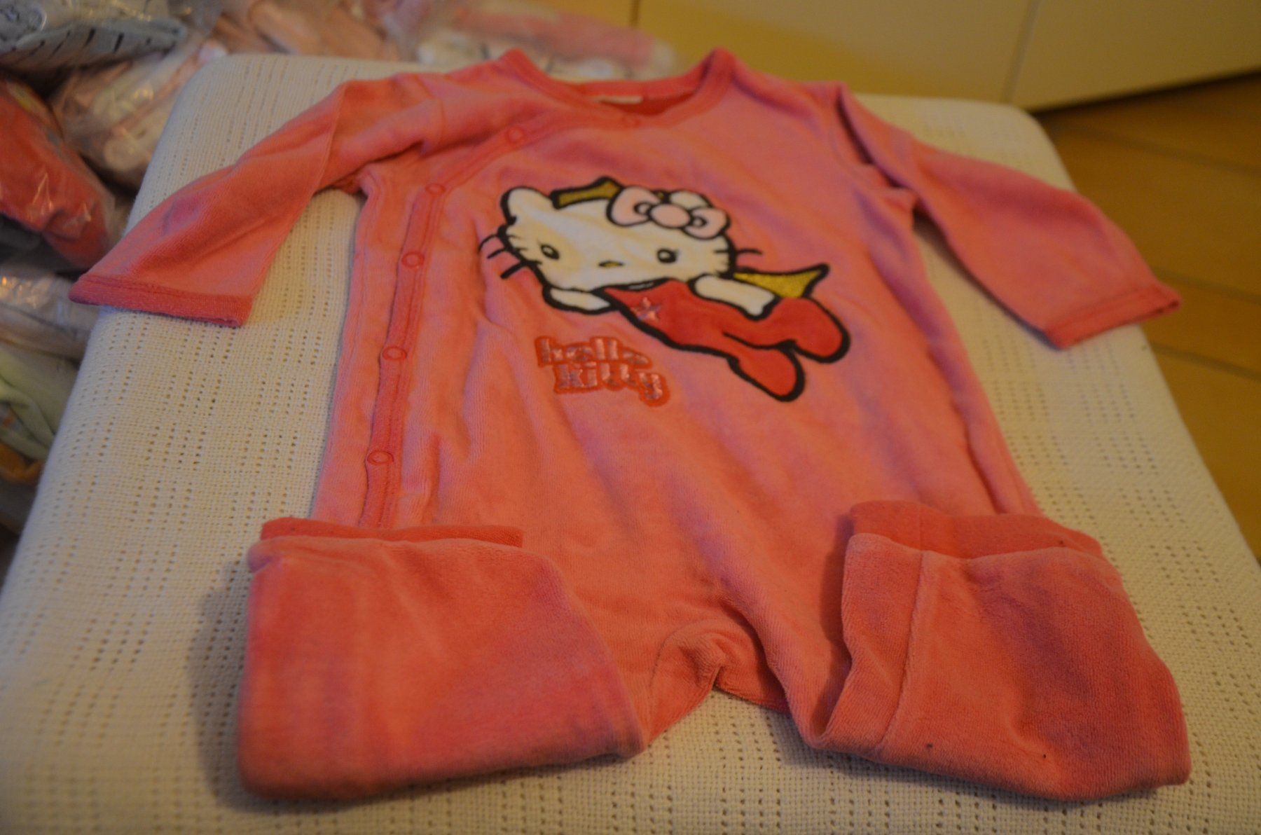 Pyjamas & Ähnliches: TAILLE 68-74  - PIJAMA HELLO KITTY – Gebraucht aus Chiasso von Dolly015 1