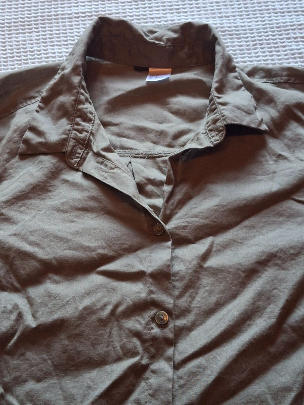 Camicette: Chemise longues manches taille 32 vert olive – Usato da Villiers venduto da san_jn5w 1