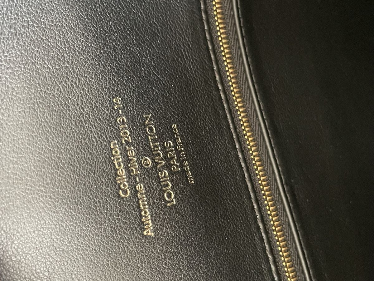 Louis Vuitton Sacs femmes: Louis Vuitton show collection limited edition Lock me – Neuf avec emballage d'origine à Cologny par Jul_ez 4