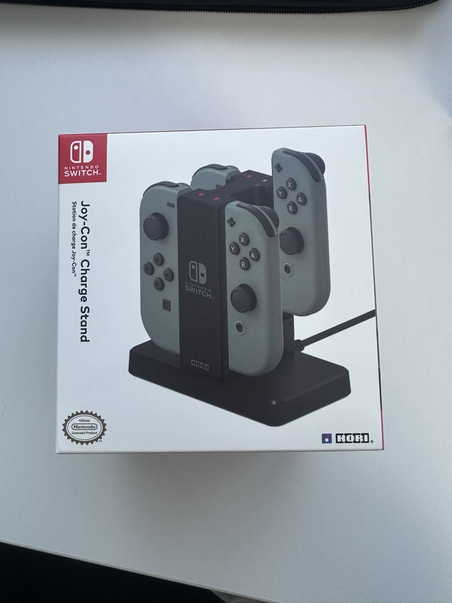 Nintendo Adapter & Kabel: Nintendo Switch Joy-Con Ladestation - Original Verpackt! – Neu und originalverpackt aus Meilen von ninifee20
