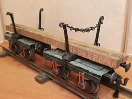 Antiker Märklin 1814G Langholzwagen zweiteilig in Spur 1