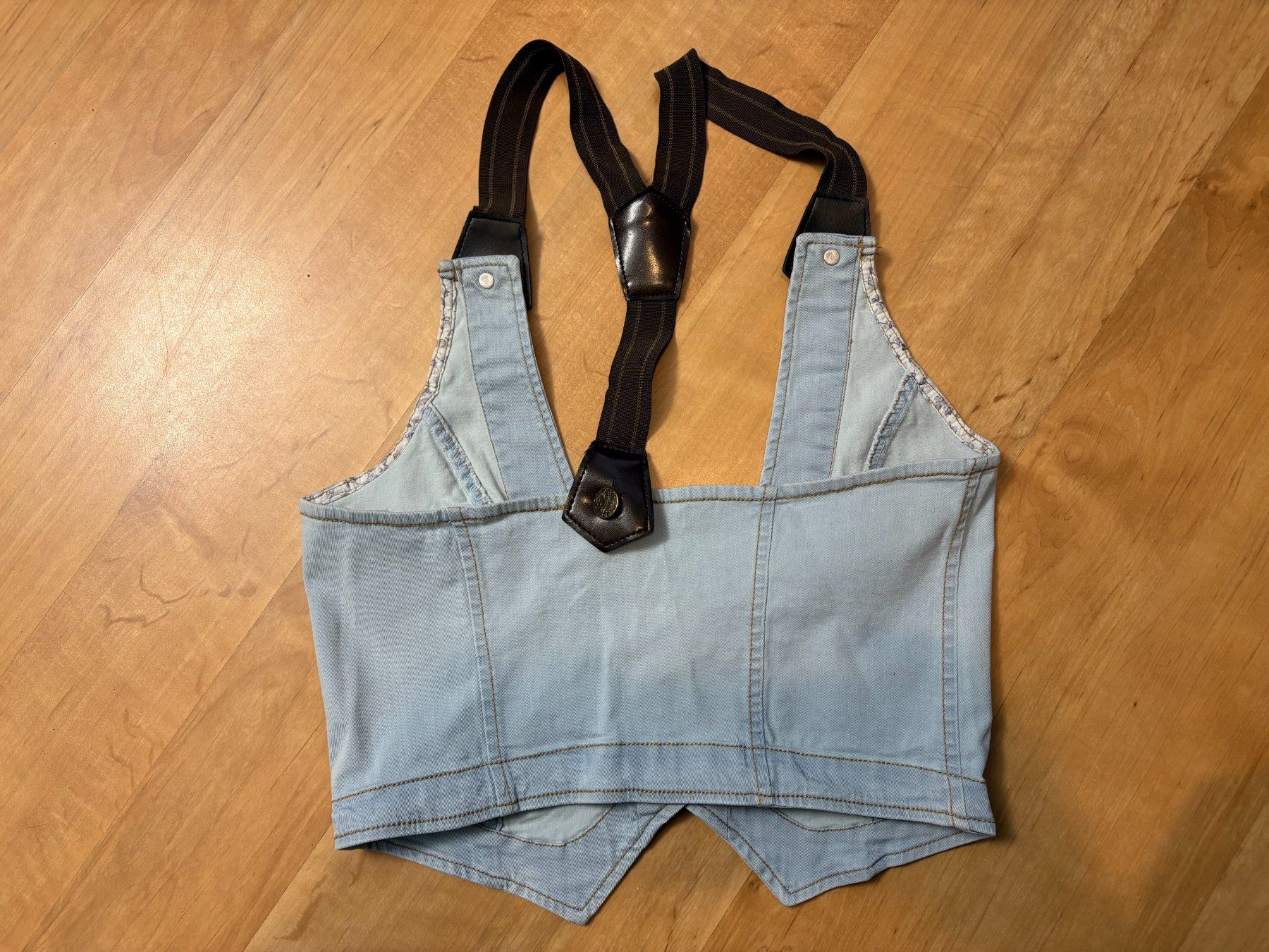 Gilet & Giacche senza maniche: Spezielles Jeans-Gilet Gr. S – Usato da Willisau venduto da ani_gtk8 3