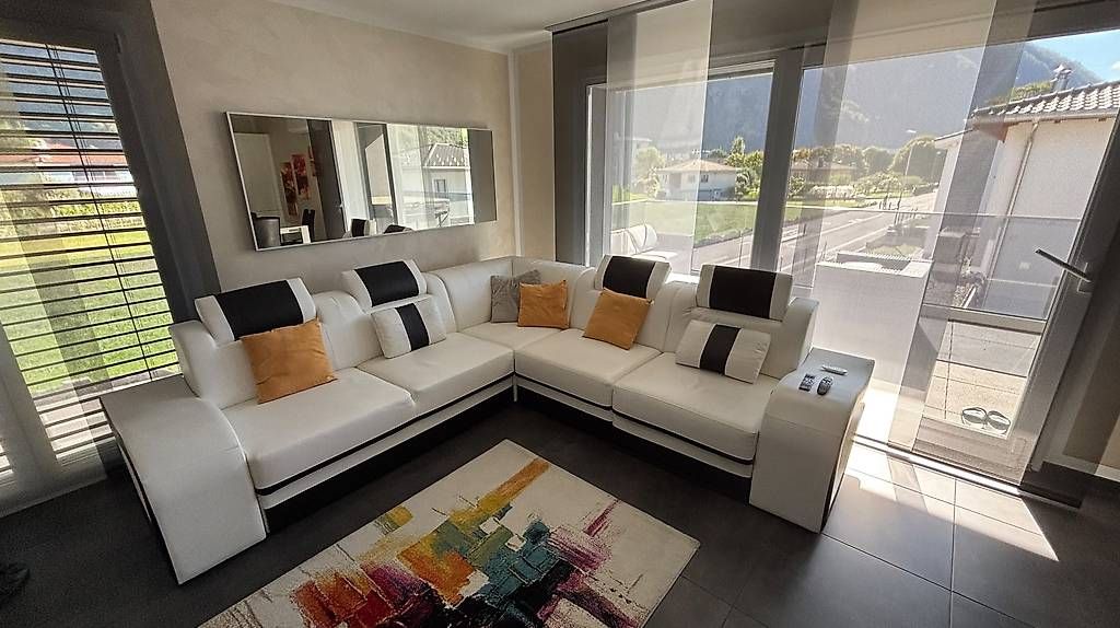 Sofas: Vendo divano design  – Gebraucht aus Biasca von dba_8nx2