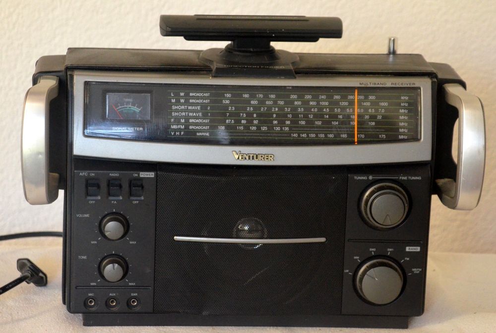 Ancien Poste Radio VENTURER Récepteur Multi Gammes N2959-5 Vintage