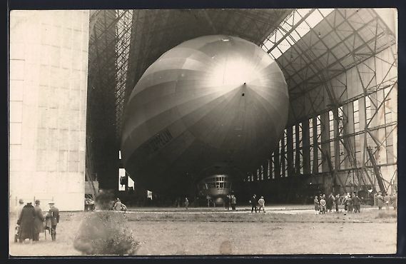 Photos & posters: Zeppelin, Luftschiff Graf Zeppelin in de – D'occasion à Berlin par bartko-reher